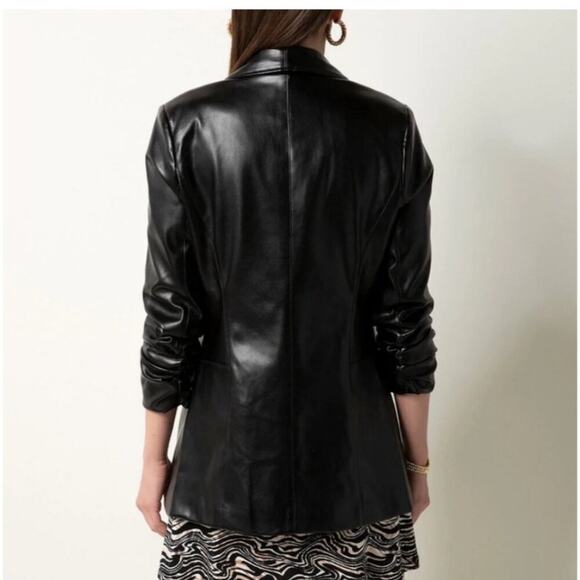 Tart Collection Kia Vegan Leather Blazer in Black Size Small - Picture 3 of 11